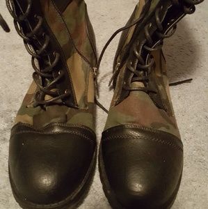 Camo boots